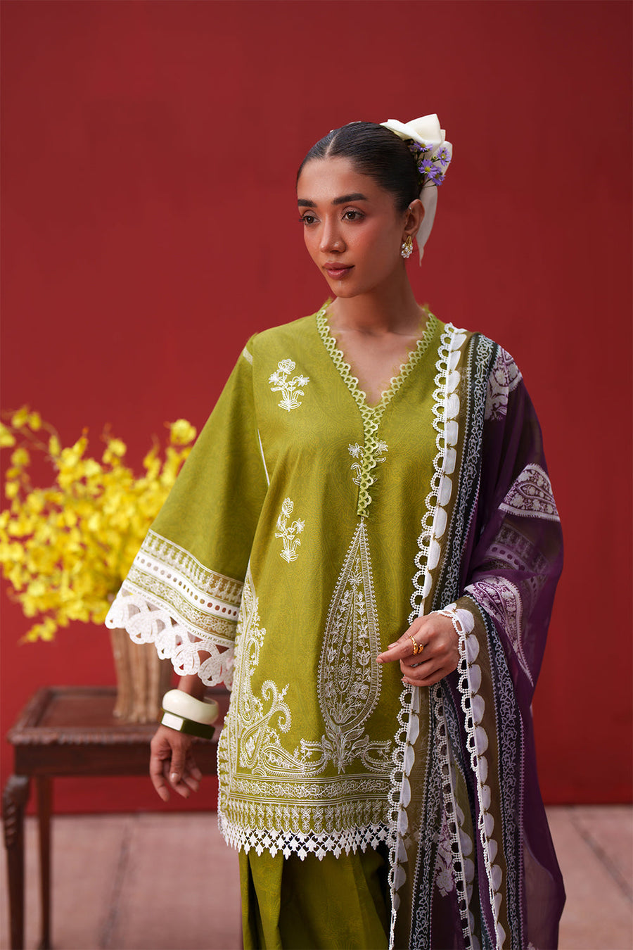 Saira Rizwan Laanem Embroidered Lawn Unstitched 3Pc Suit SRL26-07A NERAYA