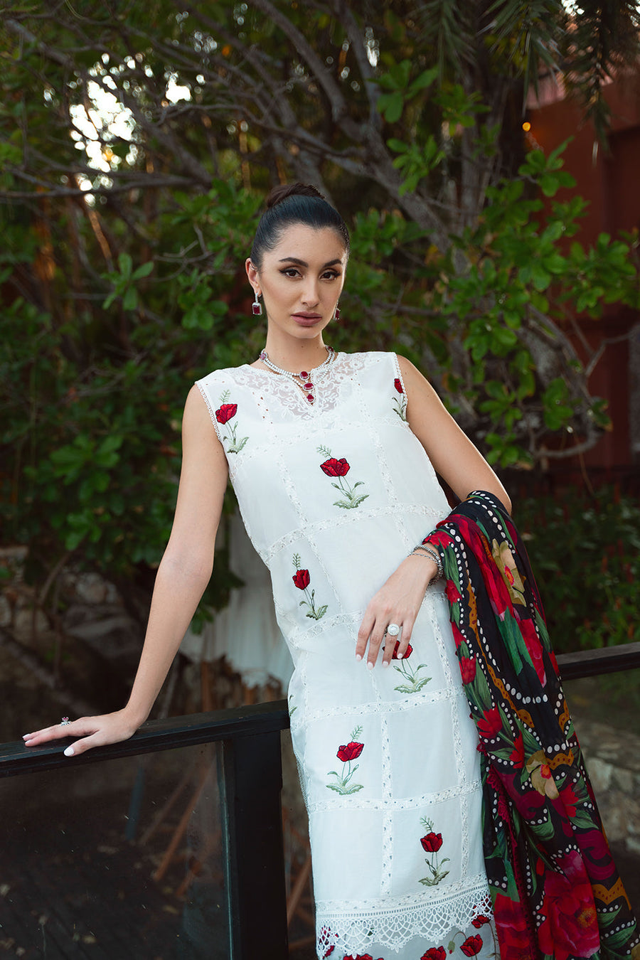 Saira Rizwan Embroidered Lawn Unstitched 3Pc Suit SRLL2-24-03 Aira