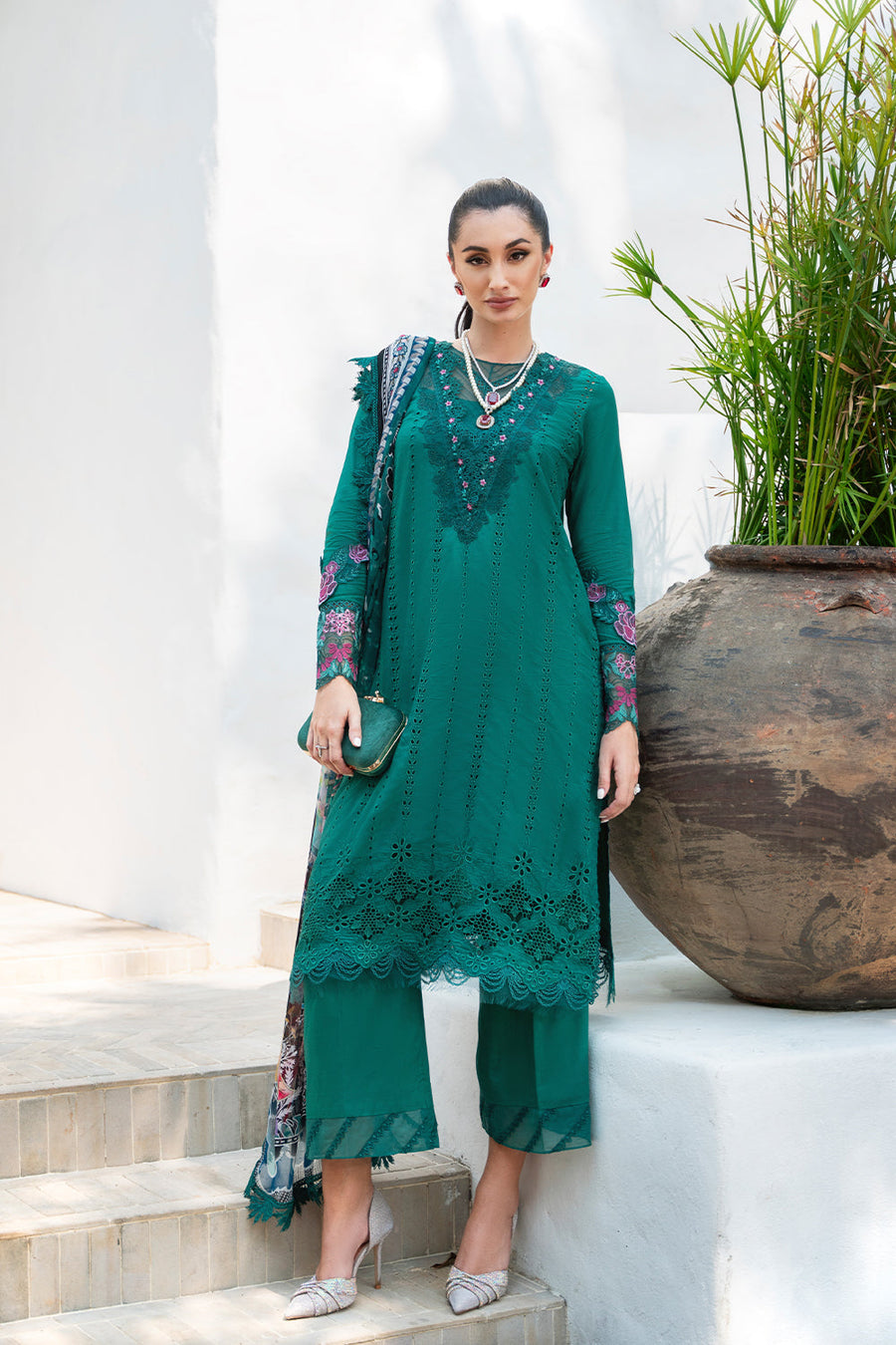 Saira Rizwan Embroidered Lawn Unstitched 3Pc Suit SRLL2-24-10 Jane