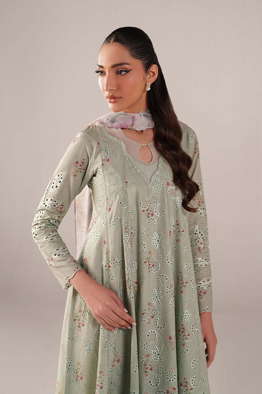 IZNIK Spring Summer Embroidered Lawn Unstitched 3Pc Suit SS-03