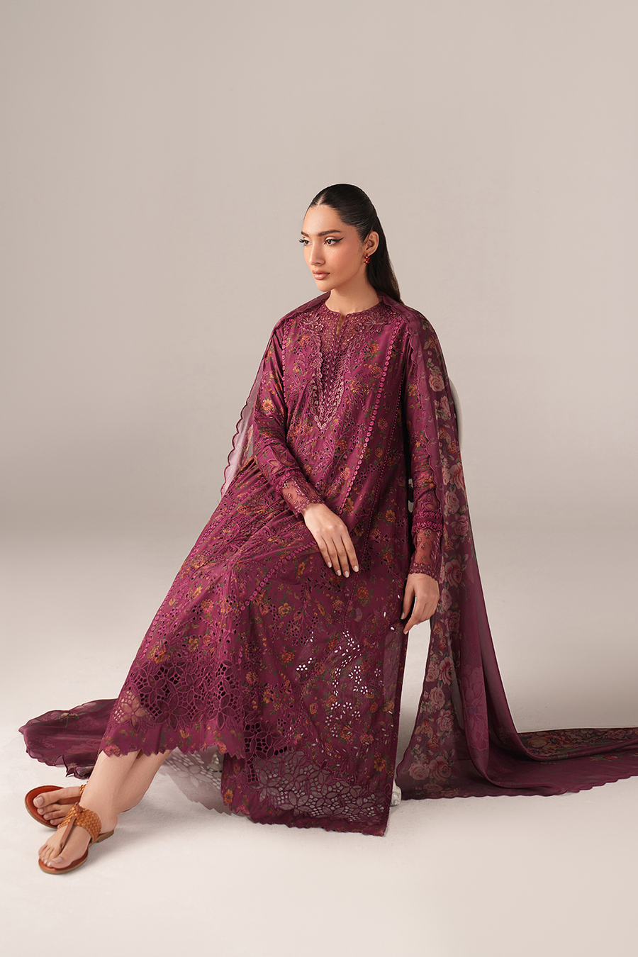 IZNIK Spring Summer Embroidered Lawn Unstitched 3Pc Suit SS-04