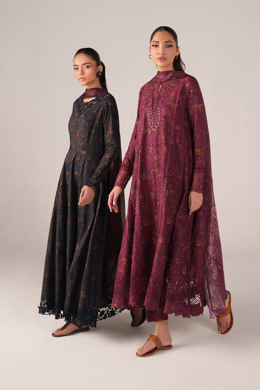 IZNIK Spring Summer Embroidered Lawn Unstitched 3Pc Suit SS-04
