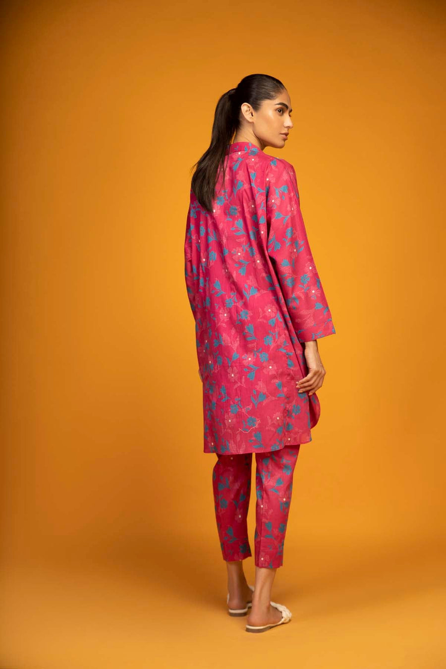 SAHAR Spring Summer Unstitched Printed Lawn 2 Piece Suit SSL-V3-23-13