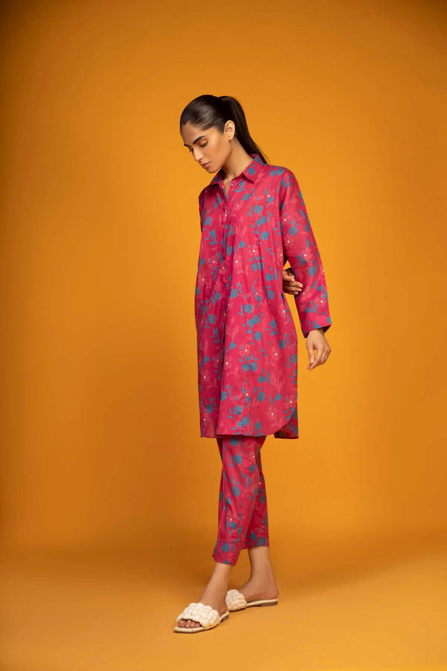 SAHAR Spring Summer Unstitched Printed Lawn 2 Piece Suit SSL-V3-23-13