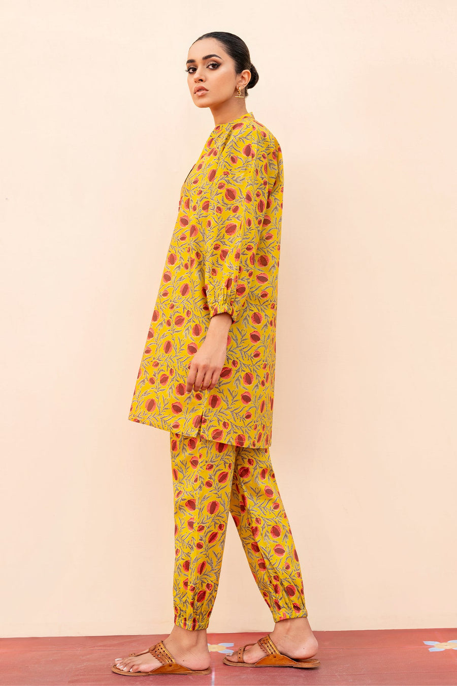 SAHAR Spring Summer Unstitched Printed Lawn 2 Piece Suit SSL-V3-23-17