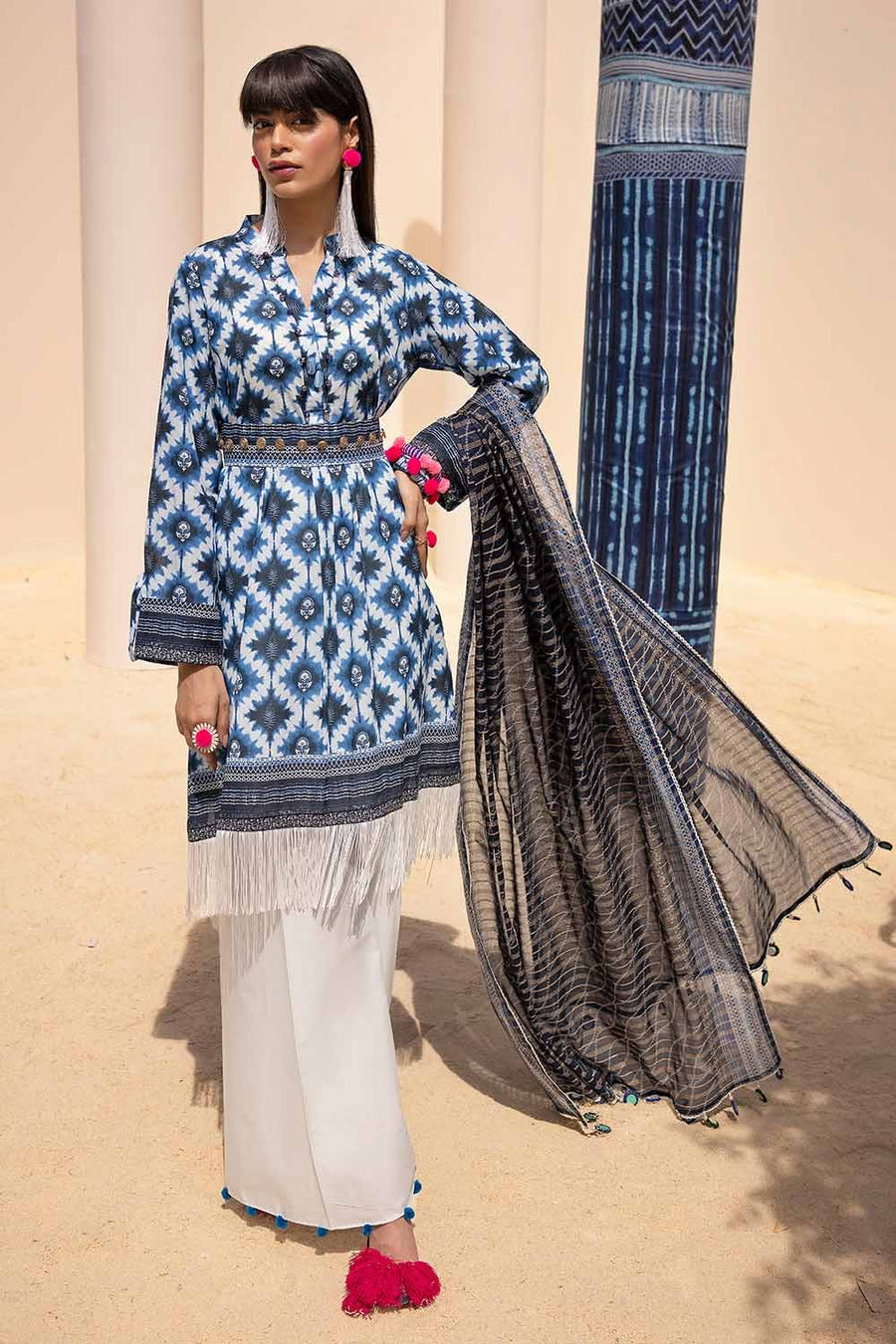 Gul Ahmed Printed Lawn Unstitched 3Pc Suit ST-42004