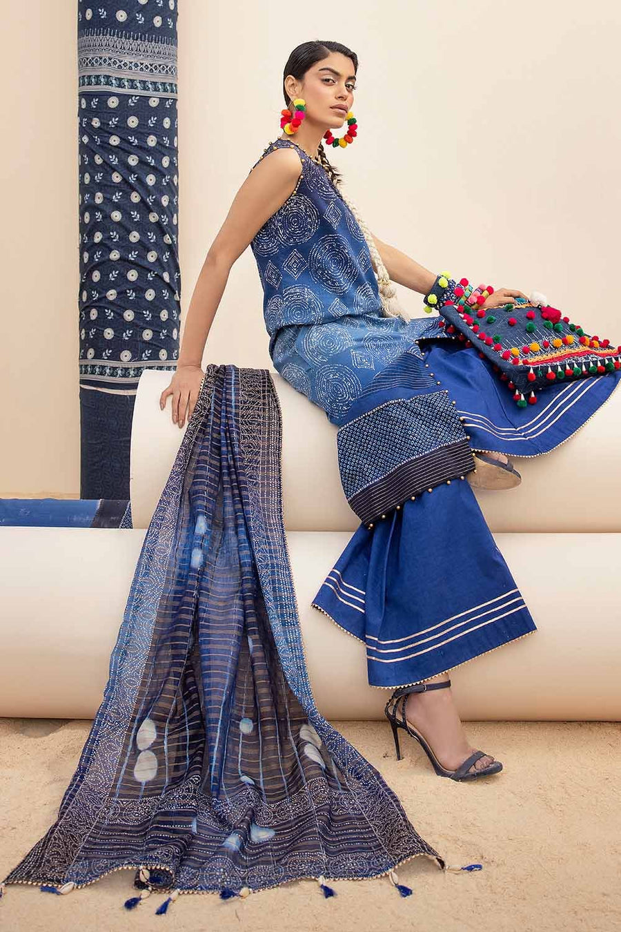 Gul Ahmed Printed Lawn Unstitched 3Pc Suit ST-42006