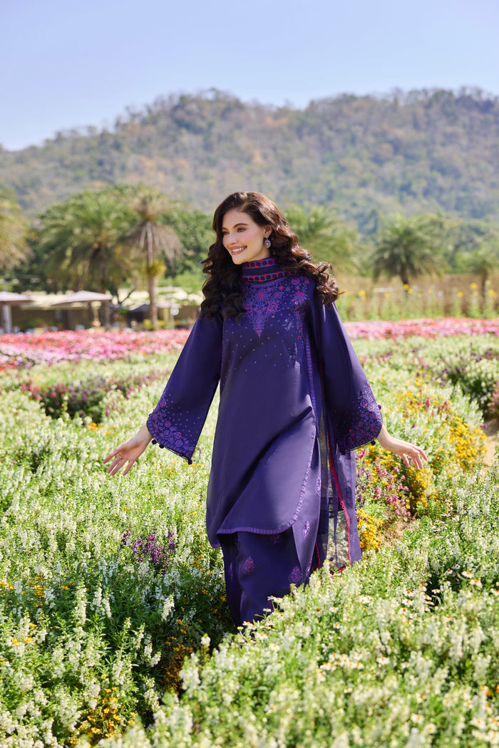 Farasha Summer Weaves Embroidered Lawn Unstitched 3Pc Suit - Serene Sky