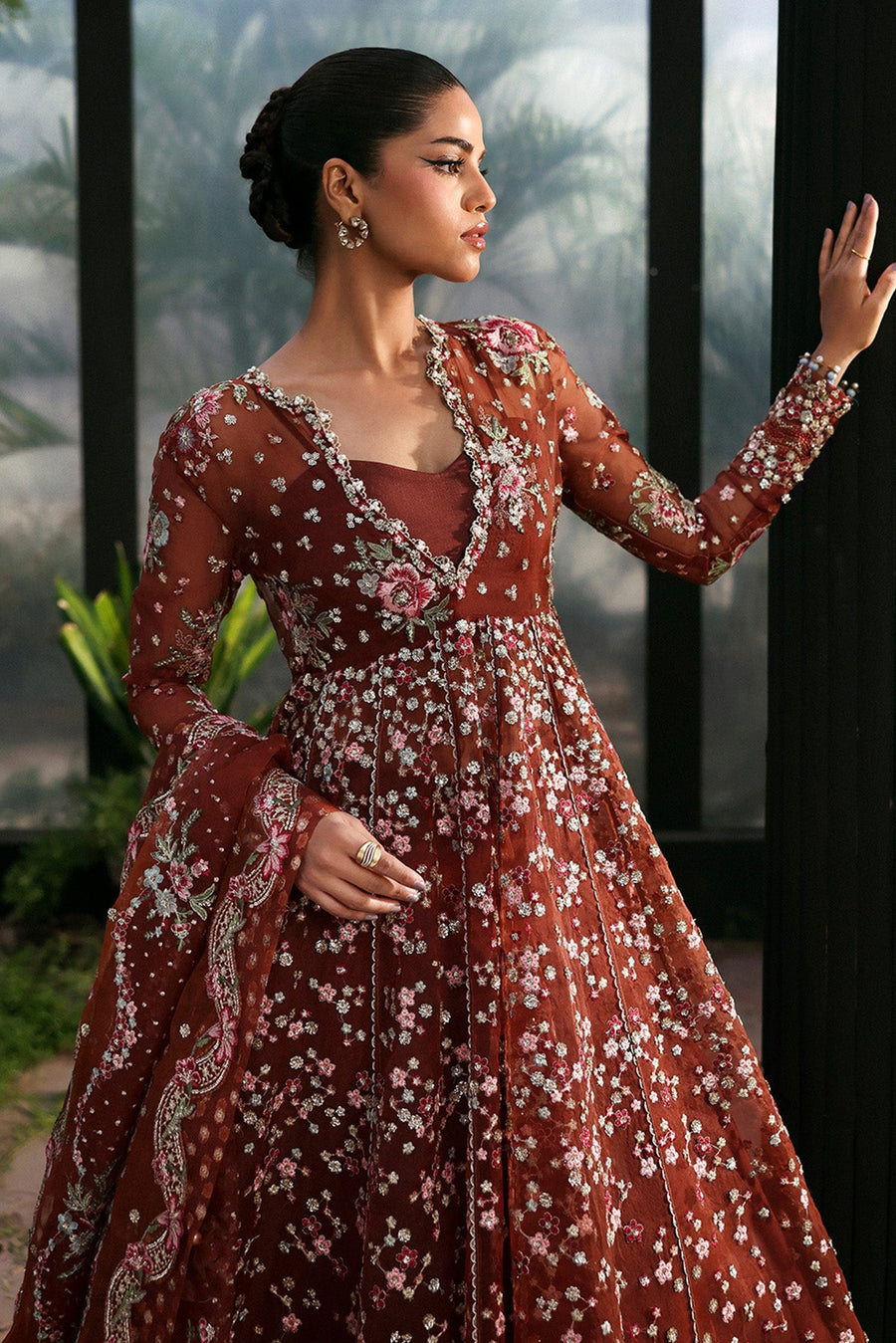 Afrozeh La Fuchsia Embroidered Organza Unstitched 3Pc Suit ALF-25-V1-02 SHALE