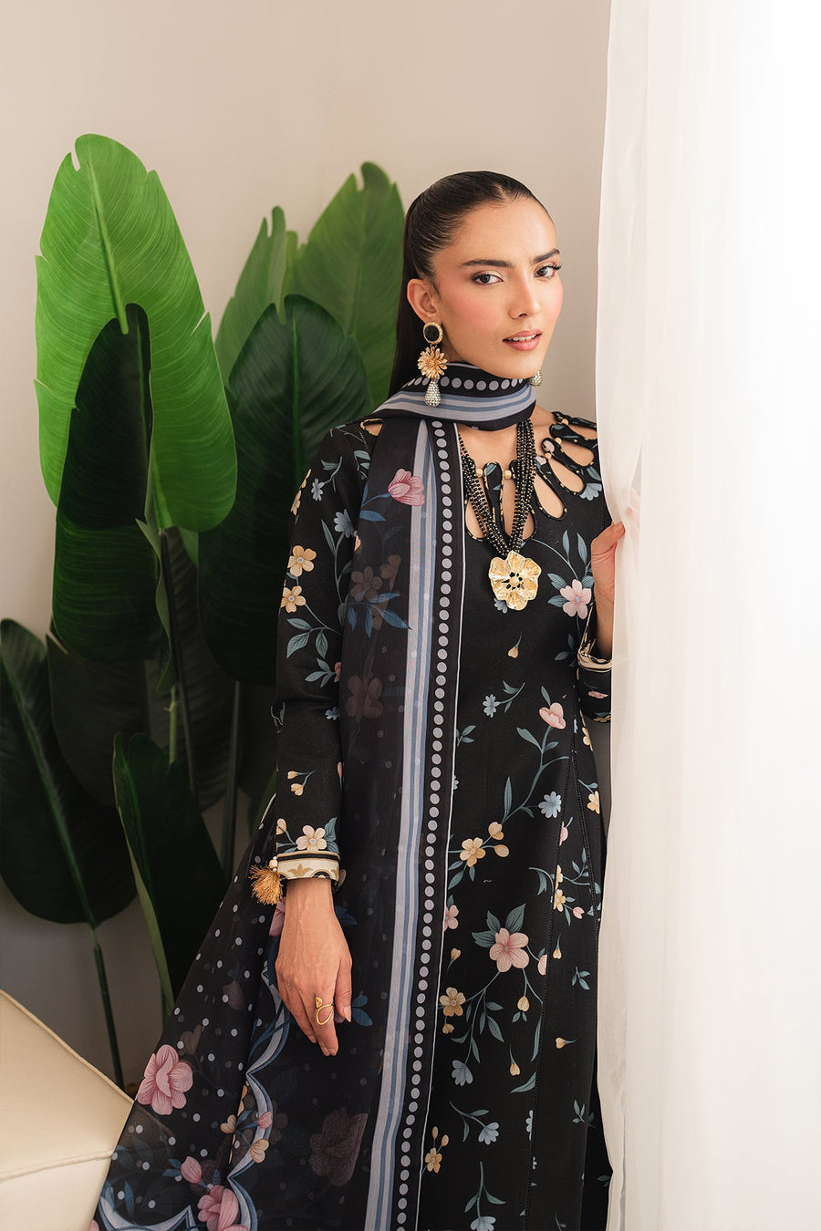 Alizeh Fashion Sheen Printed Lawn Unstitched 3Pc Suit AF-PL-6050-Shyna