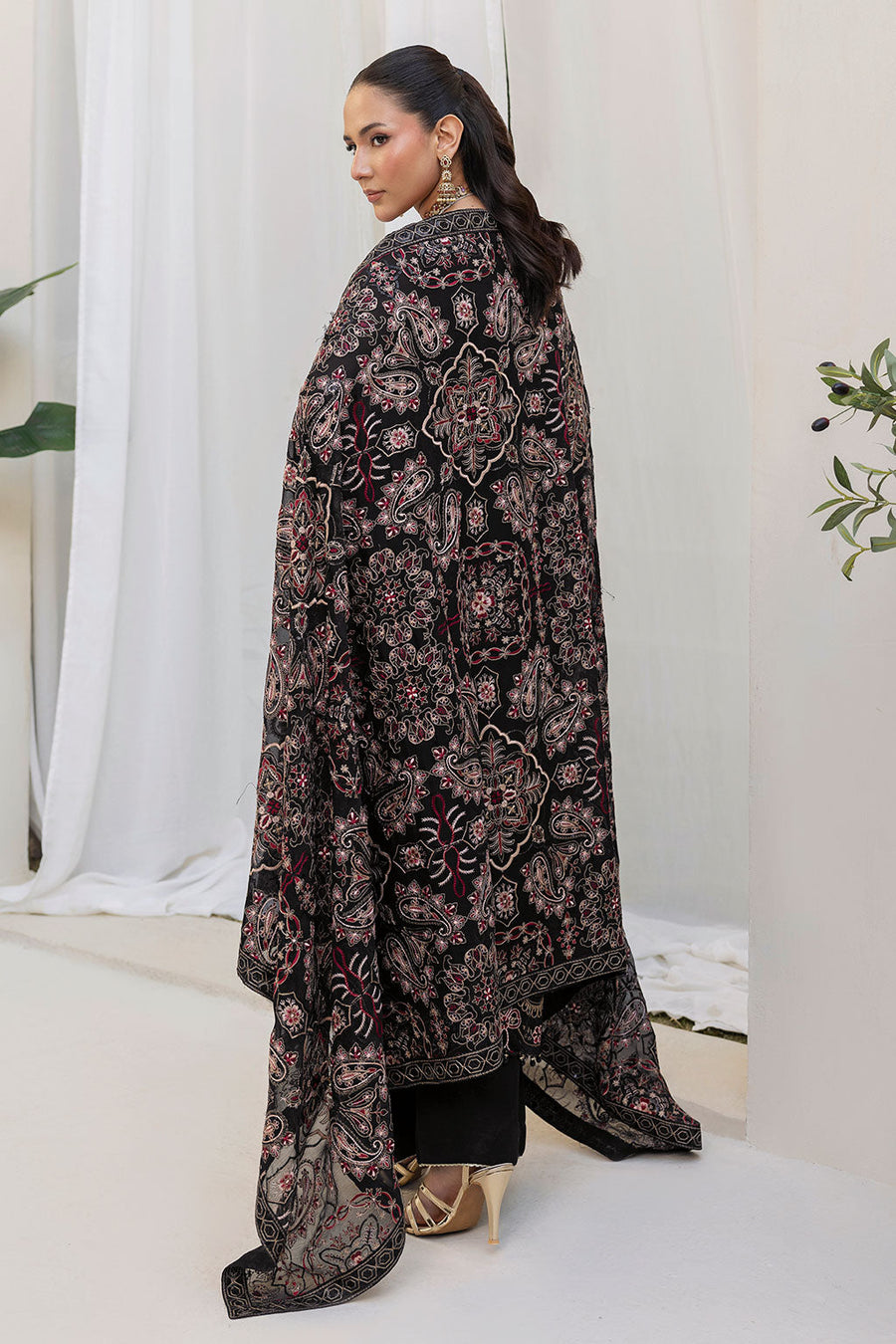 Ramsha Dastan Vol-05 Embroidered Chiffon Unstitched 3Pc Suit T-506
