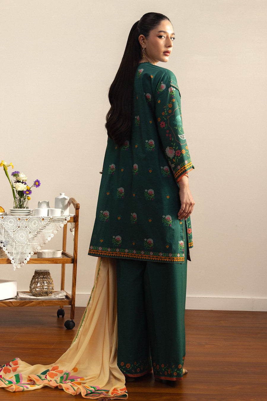 Coco by Zara Shahjahan Prints Unstitched Lawn 3Pc Suit D-07B Takara