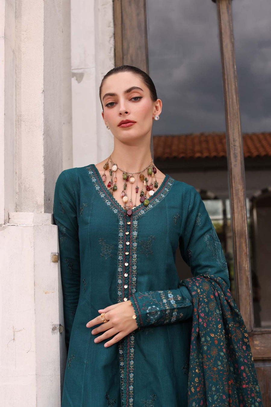 Noor by Saadia Asad Embroidered Khaddar Unstitched 3Pc Suit D-11 Teal Empress