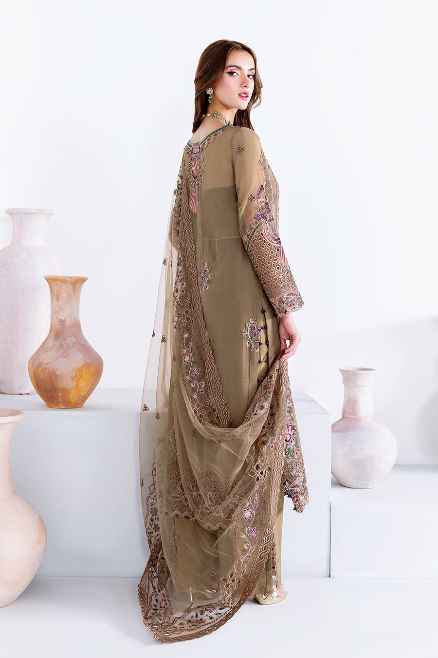 Ramsha Arzoo Embroidered Luxury Chiffon Unstitched 3Pc Suit U-210
