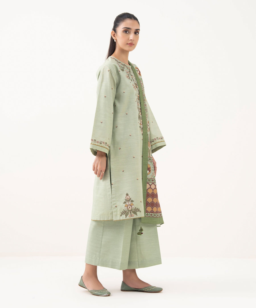 Sapphire Embroidered Khaddar Unstitched 3Pc Suit U3PEDY25V919
