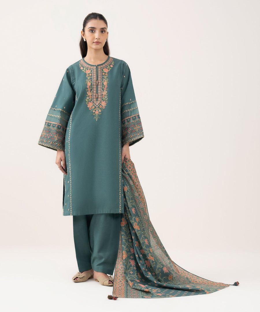 Sapphire Embroidered Light Khaddar Unstitched 3Pc Suit U3PEDY25V941