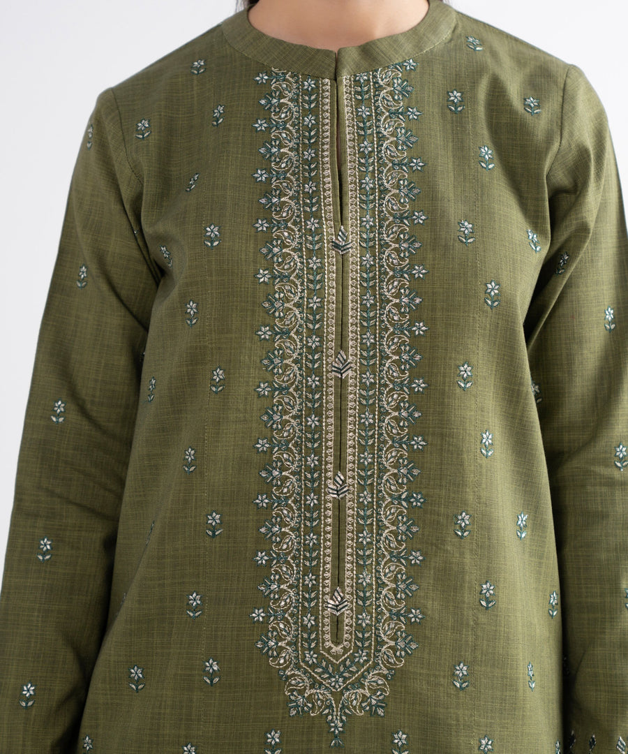Sapphire Embroidered Cross Hatch Unstitched 3Pc Suit U3PEST25V918