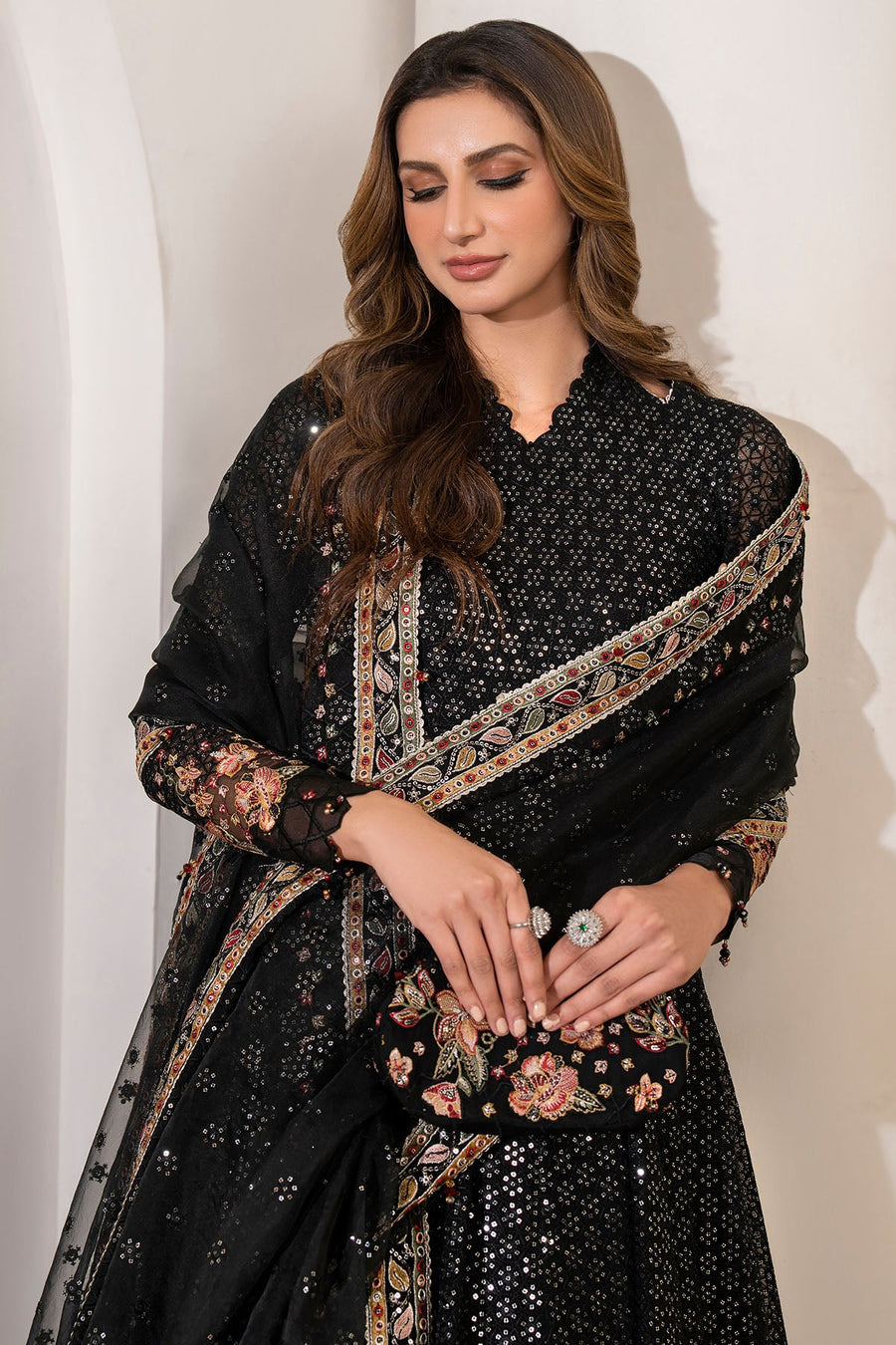 Jazmin Wedding Formal Embroidered Chiffon Unstitched 3Pc Suit UC-3029