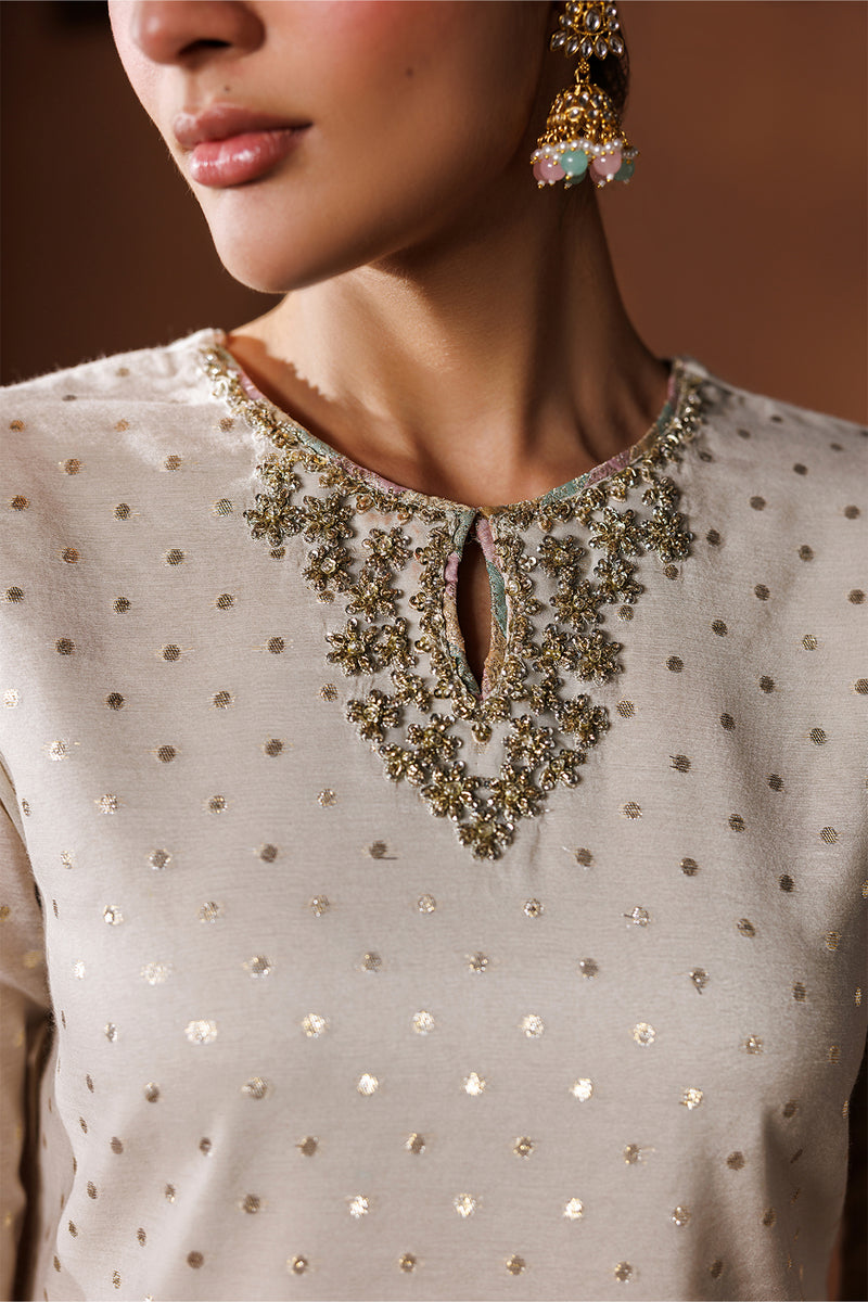 Baroque Exclusive Formal Embroidered Zari Chiffon Unstitched 3Pc Suit UF-4435
