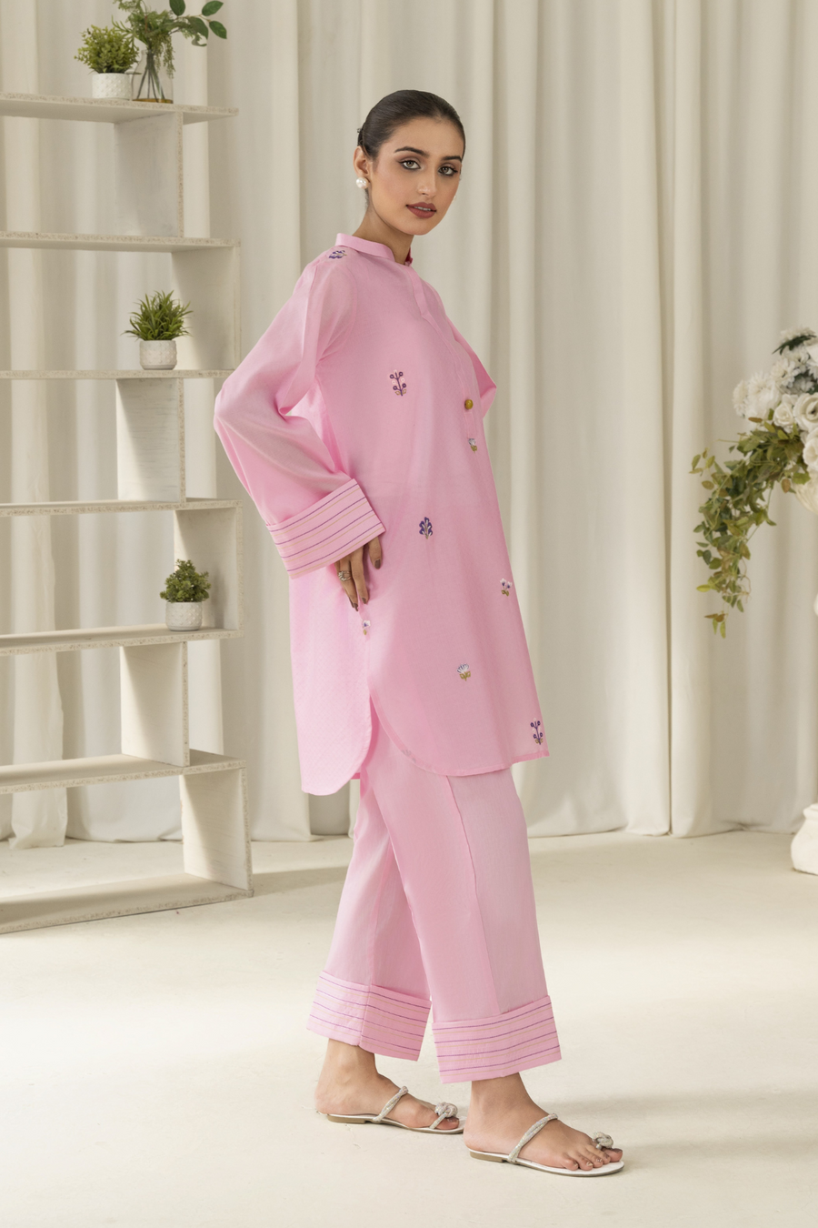 La Rosaa Akgalleria Dobby Lawn Stitched 2Pc Suit - Flora