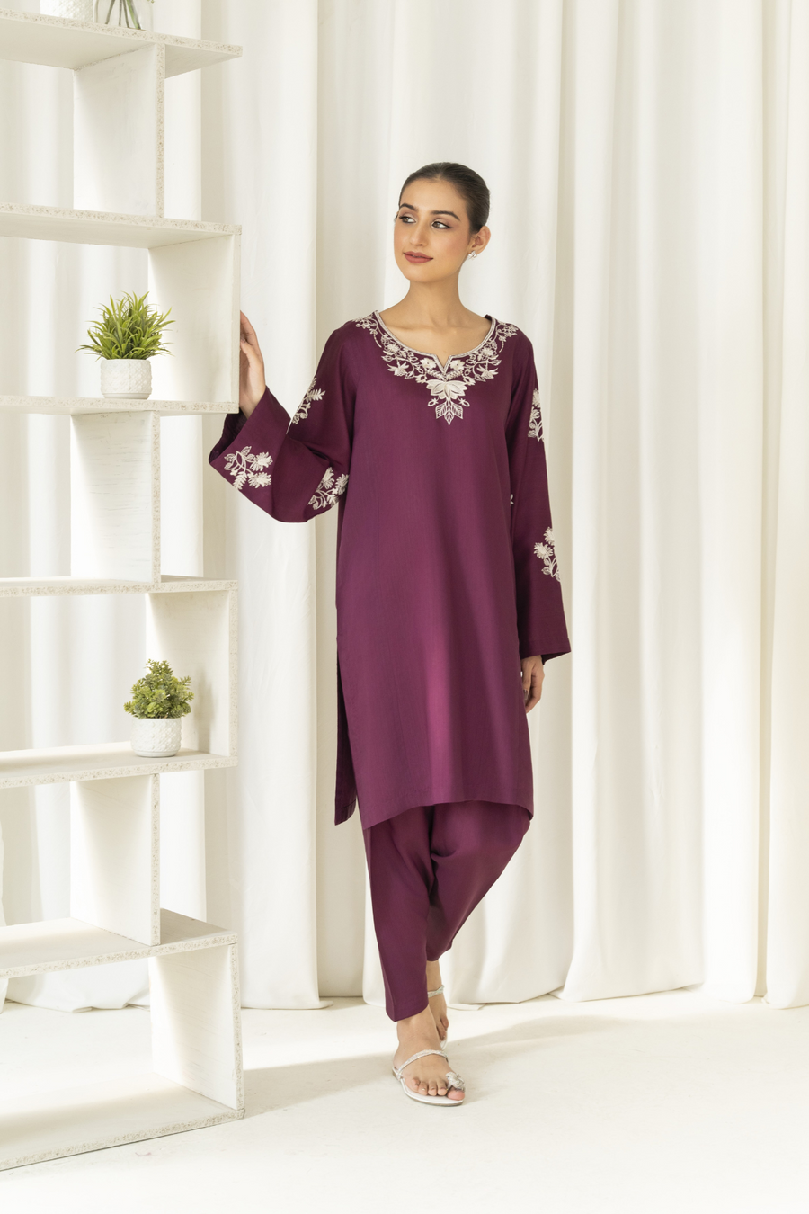 La Rosaa Akgalleria Viscose Lawn Stitched 2Pc Suit - Pansy