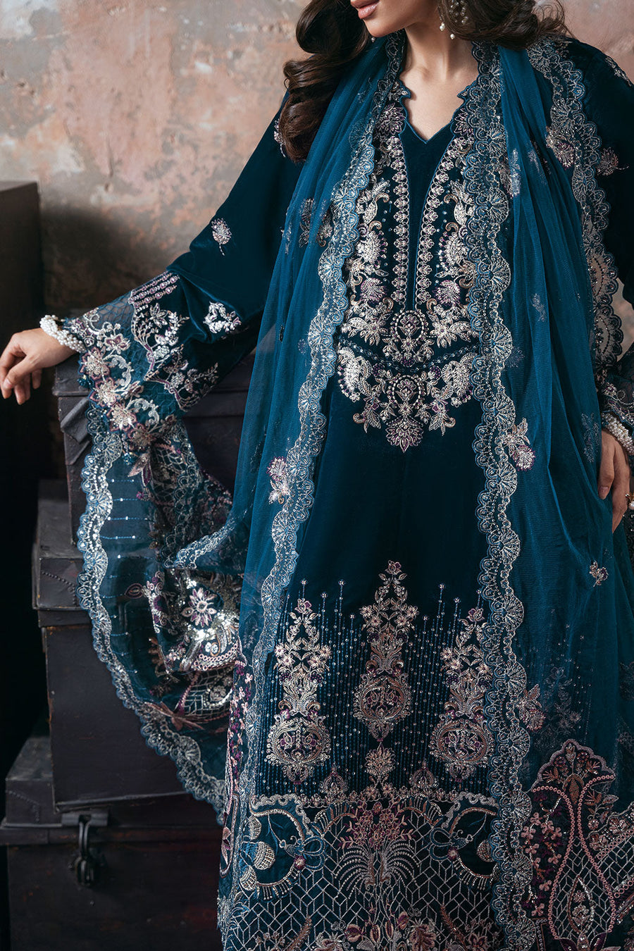 Ramsha Velvet Vol-07 Unstitched Embroidered 3Pc Suit V-707