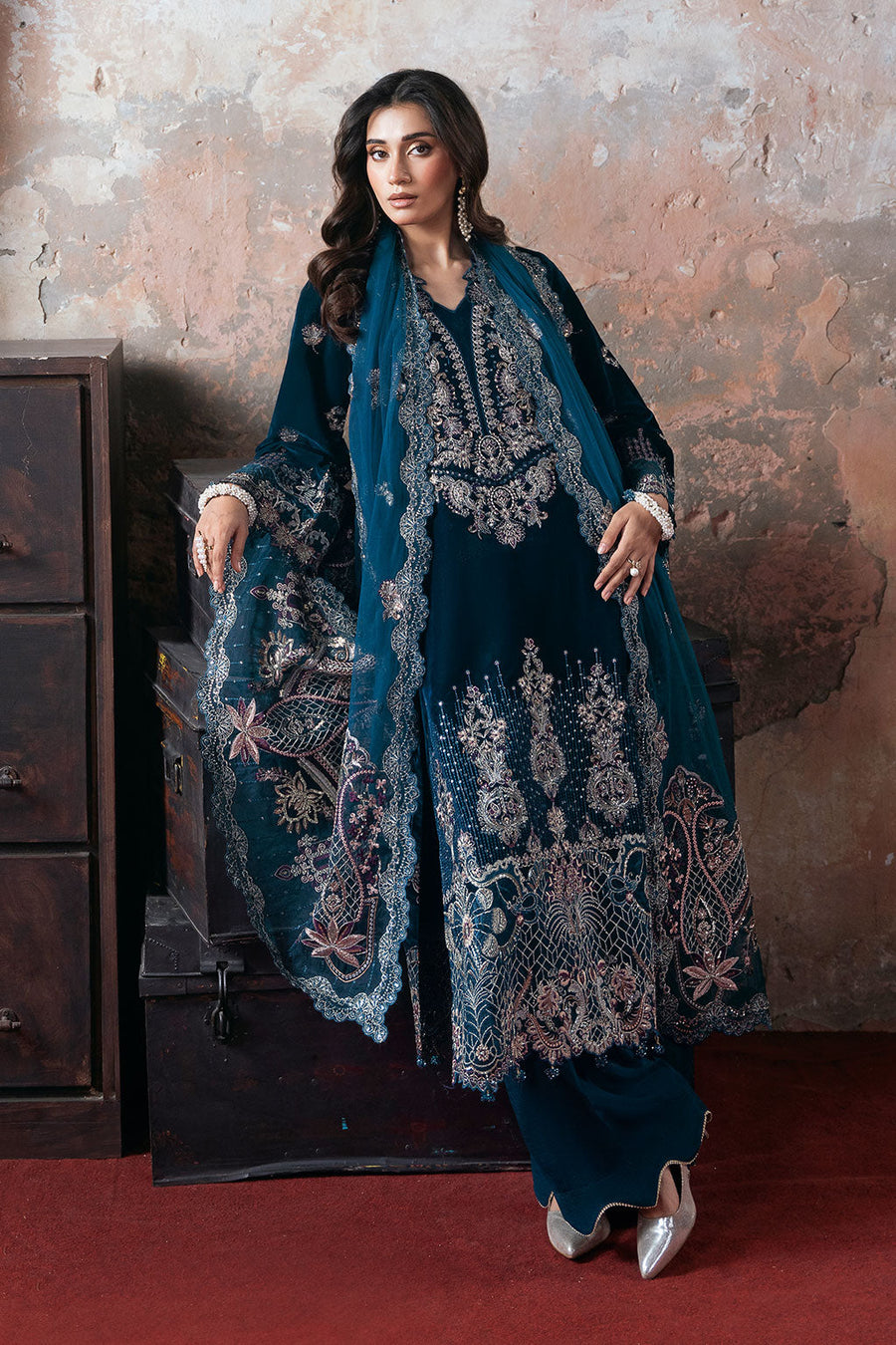 Ramsha Velvet Vol-07 Unstitched Embroidered 3Pc Suit V-707