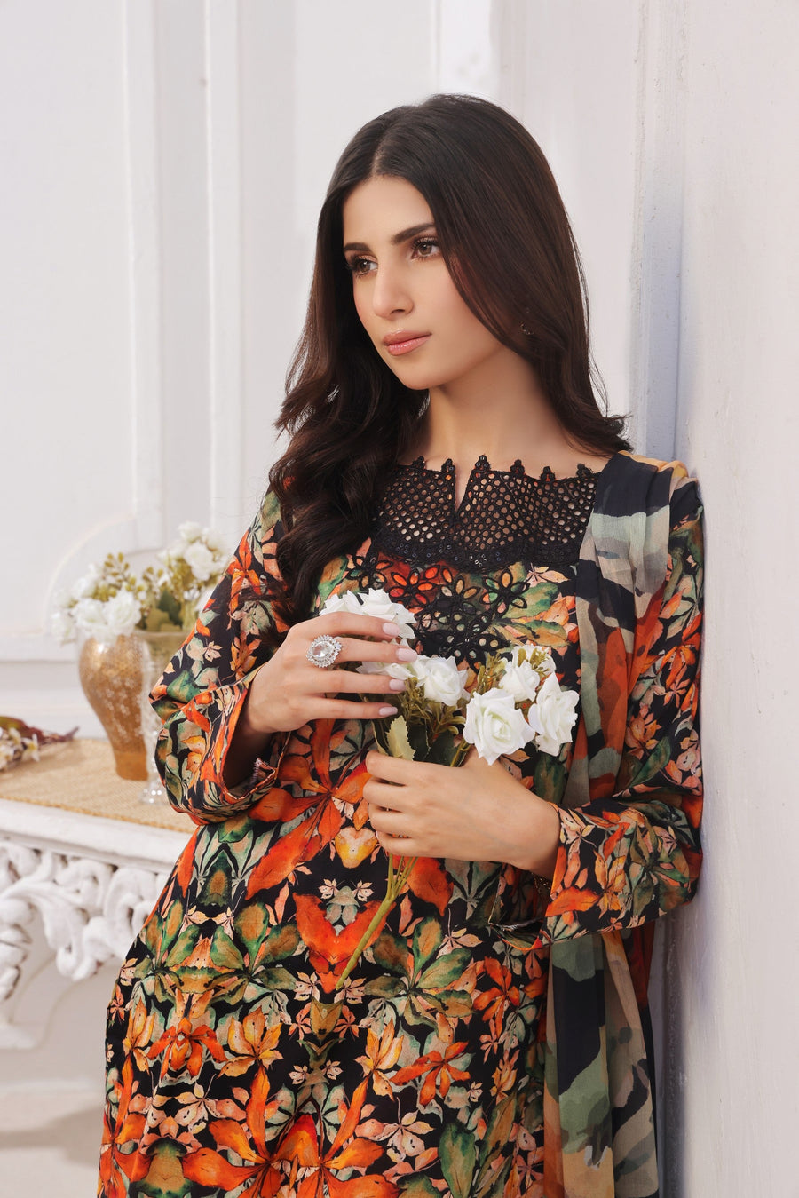 Feathers Premium Embroidered Lawn Unstitched 3Pc Suit - VARNIKA