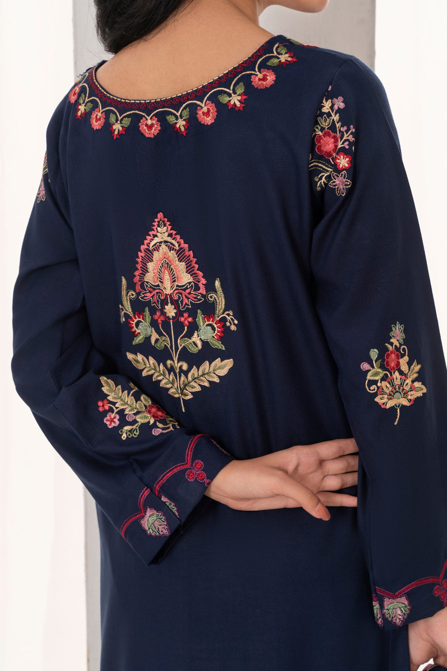 Feathers Fully Embroidered Dhanak Unstitched 3Pc Suit VELREN-FT545