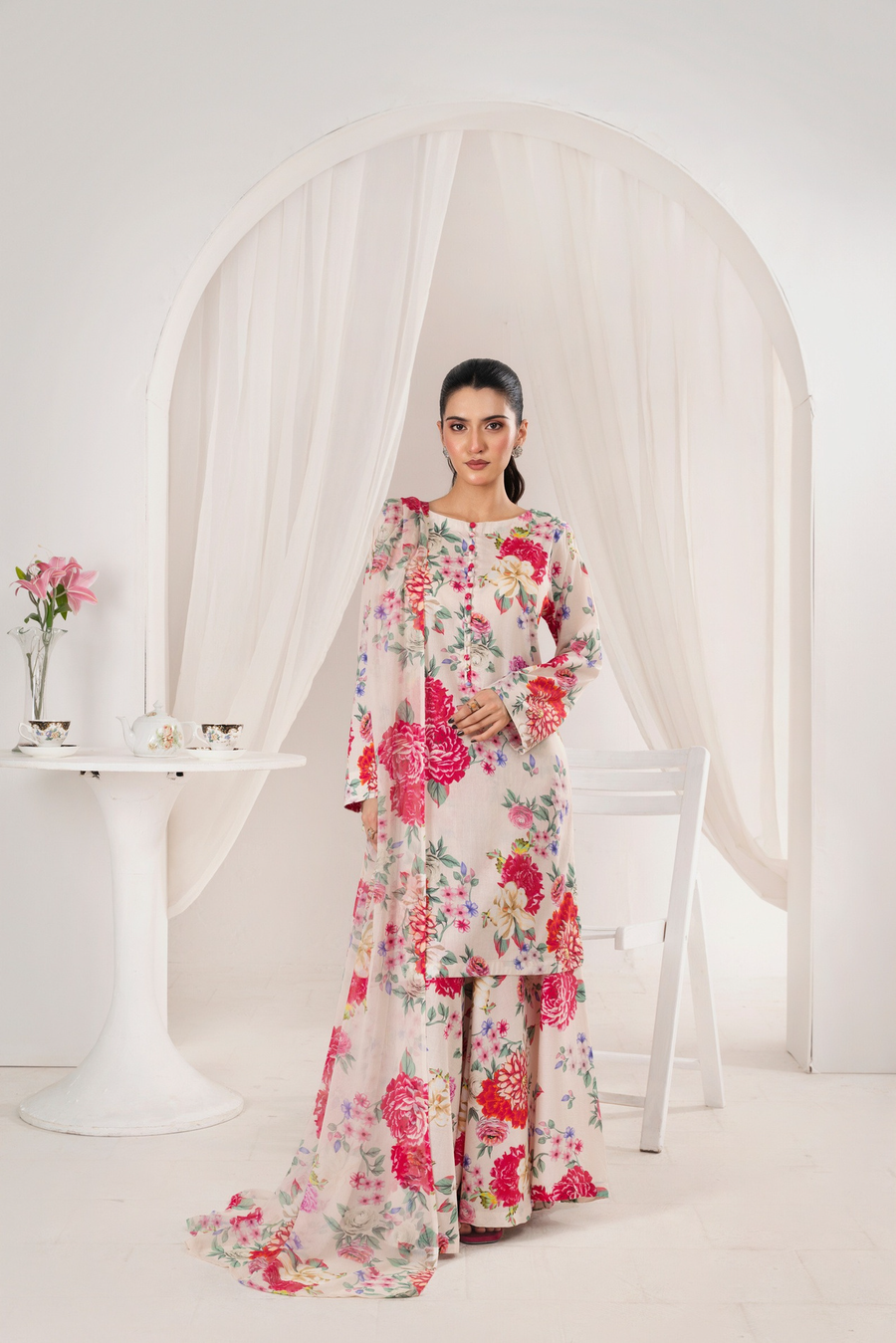 Feathers Frilly Flowers Unstitched Digital Printed Lawn 3Pc Suit VIBREN-FT713