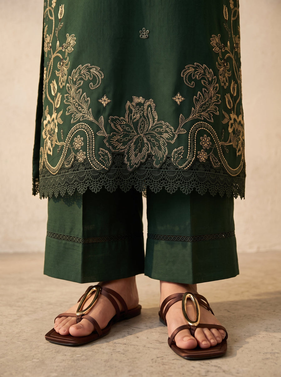 Viana by Sanam Saeed Embroidered Karandi Unstitched 3Pc Suit - VIEL