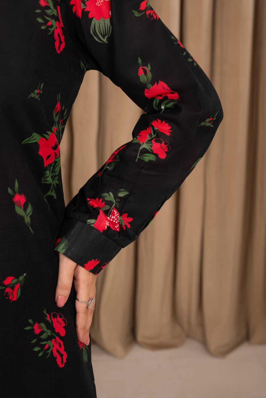 Feathers Digital Printed Khaddar Unstitched 3Pc Suit VIRENNE-FT596