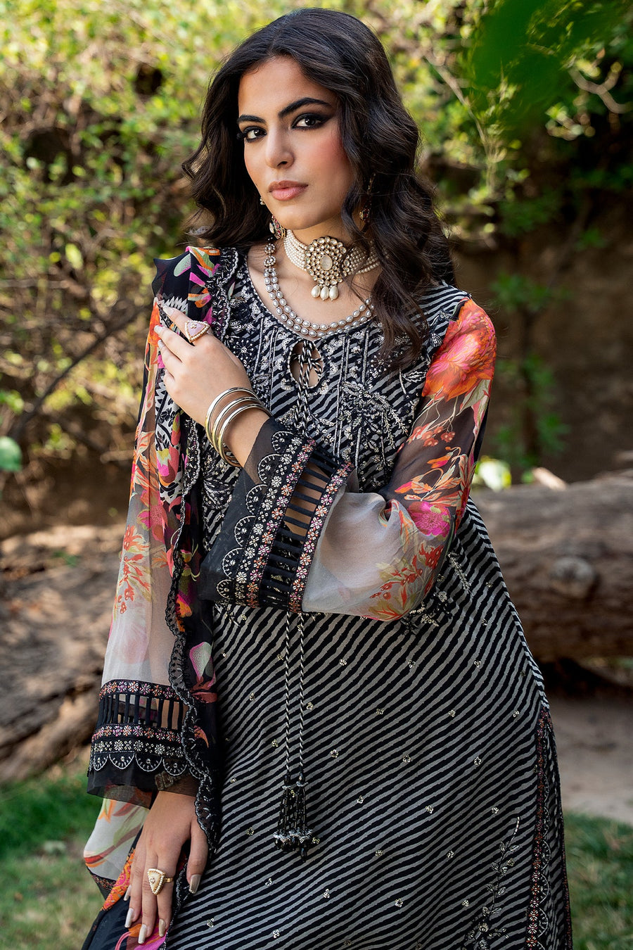 Charizma Vasal Embroidered Luxury Chiffon Unstitched 3Pc Suit VSLW6-02