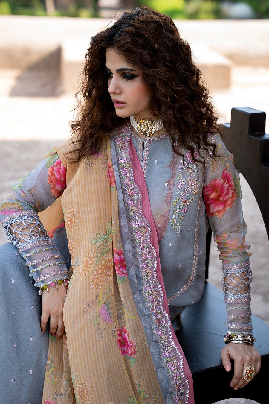 Charizma Vasal Embroidered Luxury Chiffon Unstitched 3Pc Suit VSLW6-03
