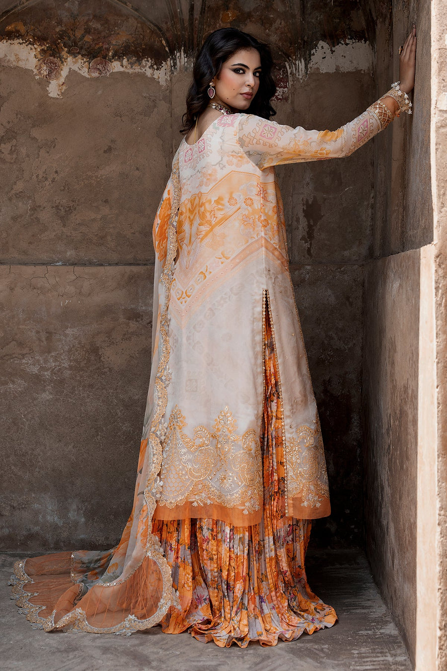 Charizma Vasal Embroidered Luxury Chiffon Unstitched 3Pc Suit VSLW6-06