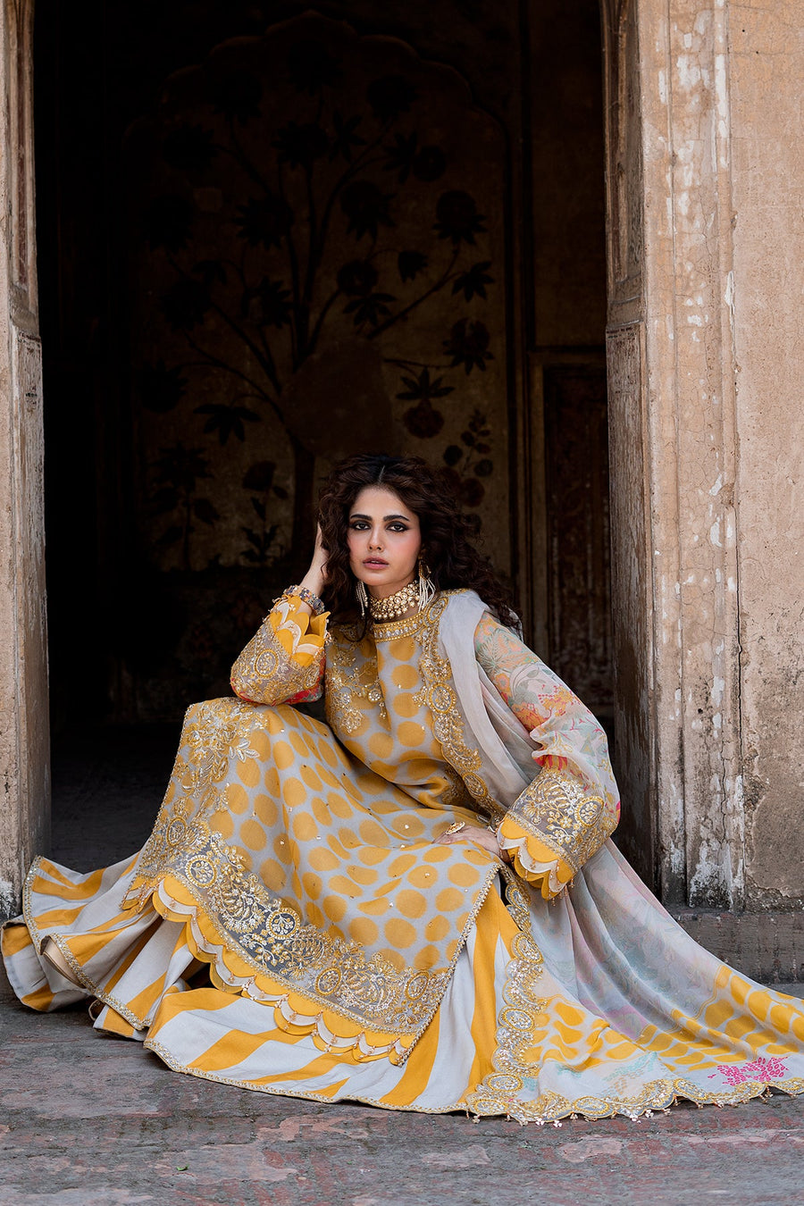 Charizma Vasal Embroidered Luxury Chiffon Unstitched 3Pc Suit VSLW6-10