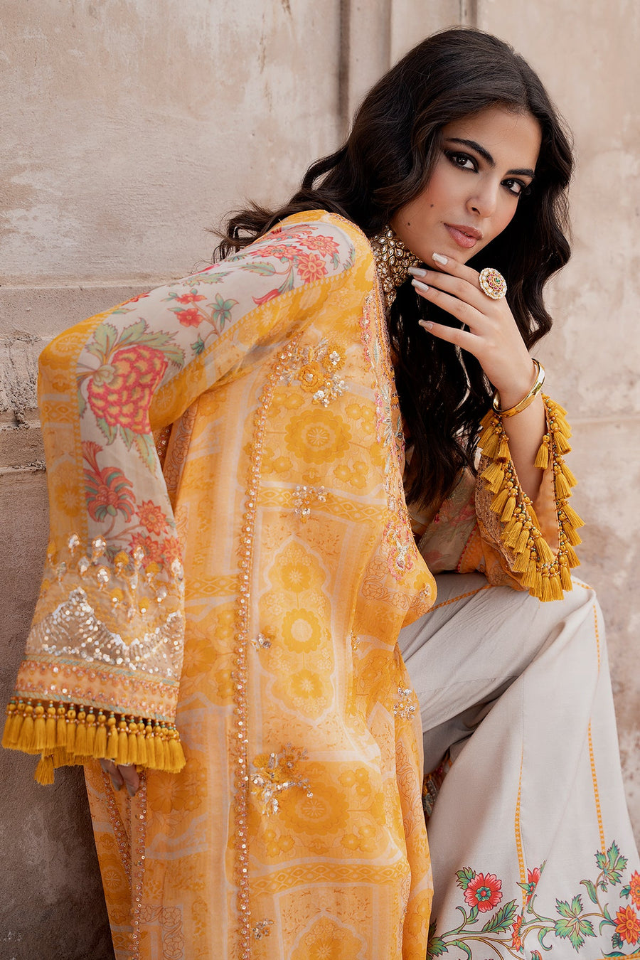 Charizma Vasal Embroidered Luxury Chiffon Unstitched 3Pc Suit VSLW6-09
