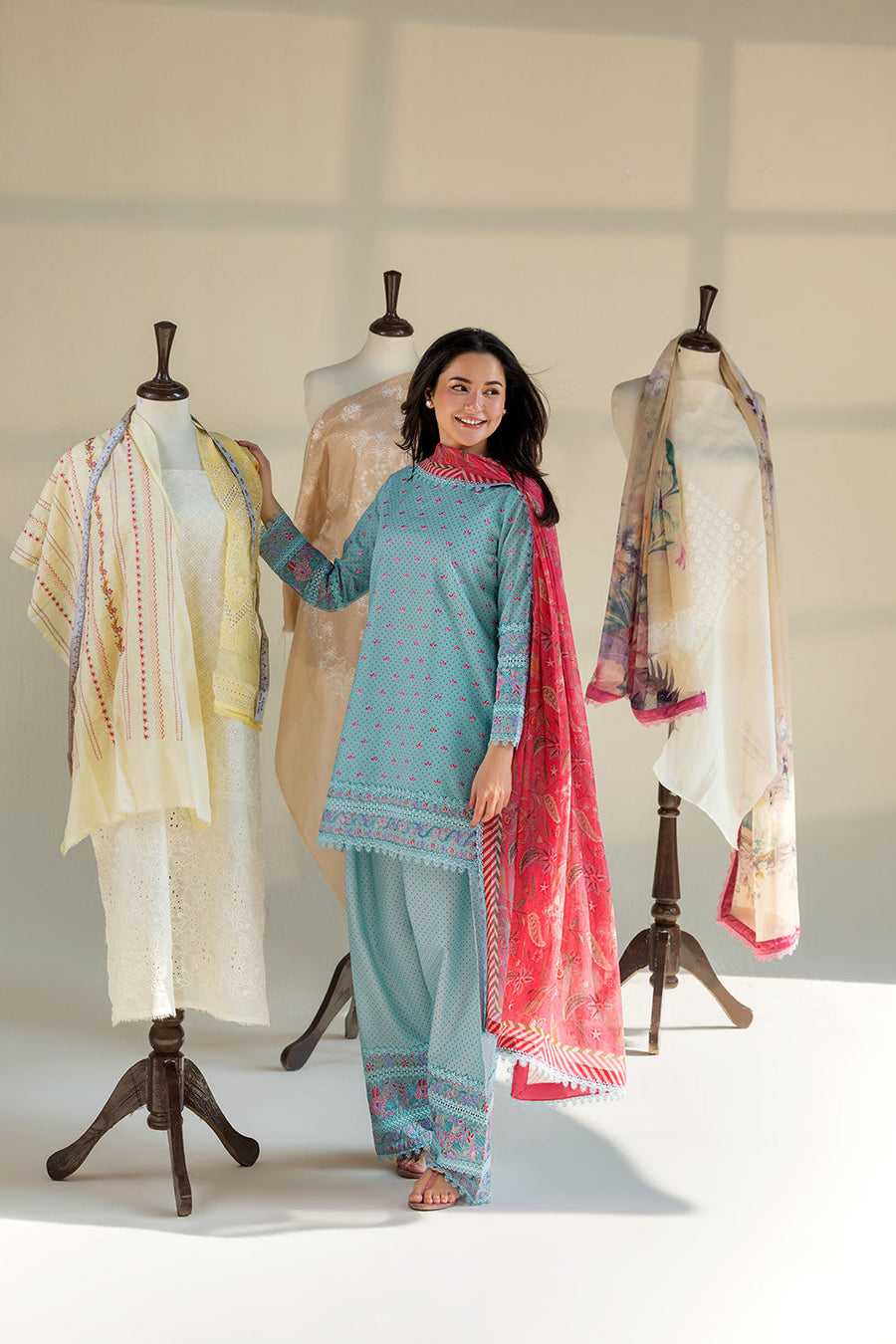 Sobia Nazir Vital Embroidered Lawn Unstitched 3Pc Suit VT26-06A