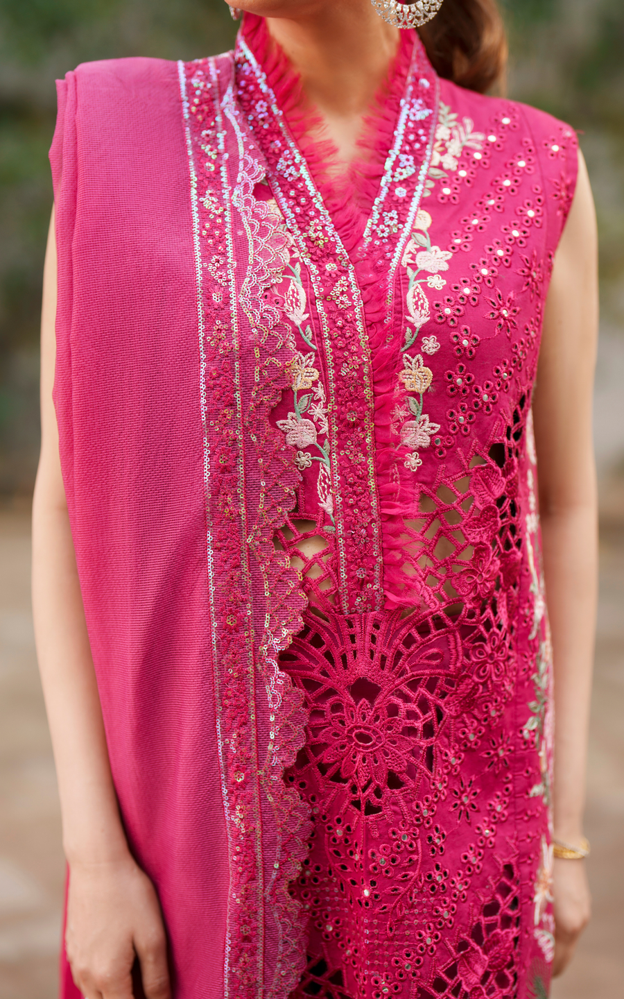 Asifa & Nabeel Versa Luxury Lawn Unstitched 3Pc Suit VUL26-07 Ethereal Echo