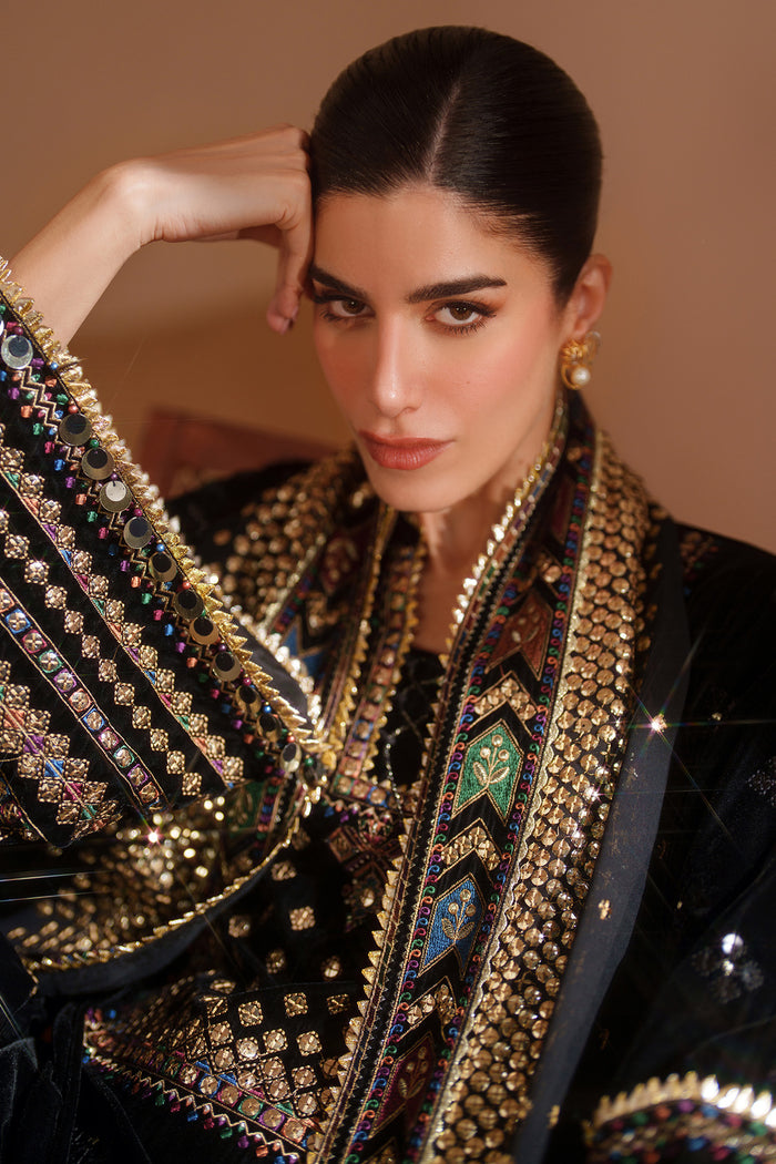 Jazmin Velvet Vogue Unstitched Embroidered 3Pc Suit VVF-D-05