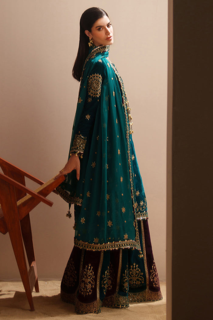 Jazmin Velvet Vogue Unstitched Embroidered 3Pc Suit VVF-D-08
