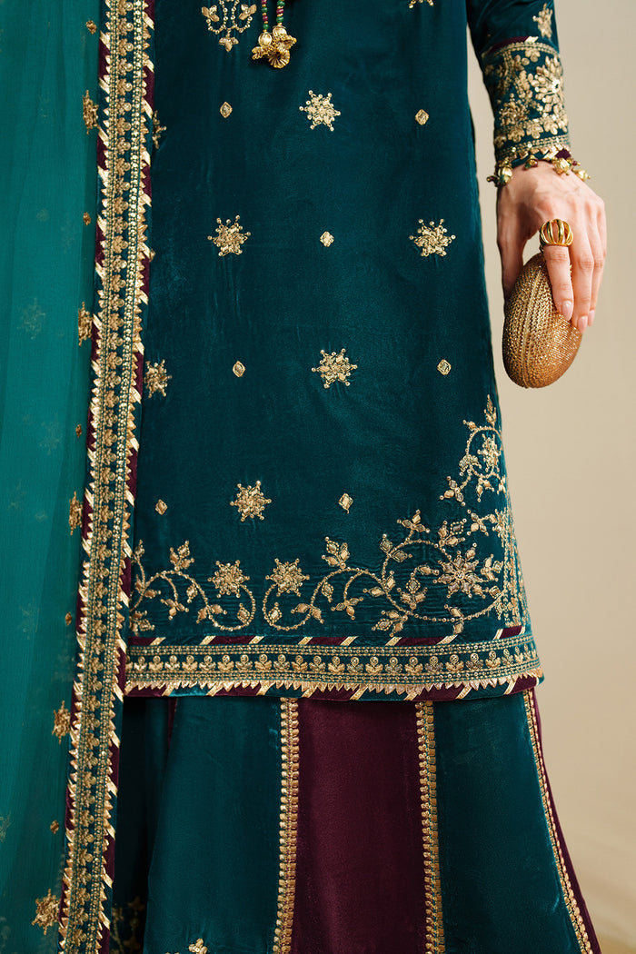 Jazmin Velvet Vogue Unstitched Embroidered 3Pc Suit VVF-D-08