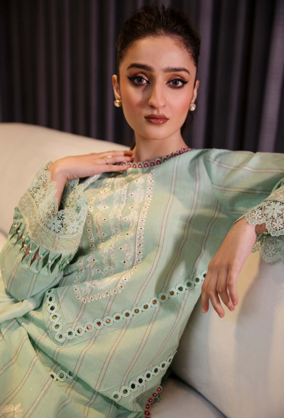 Vouge by Humdum Embroidered Lawn Unstitched 3Pc Suit D-03