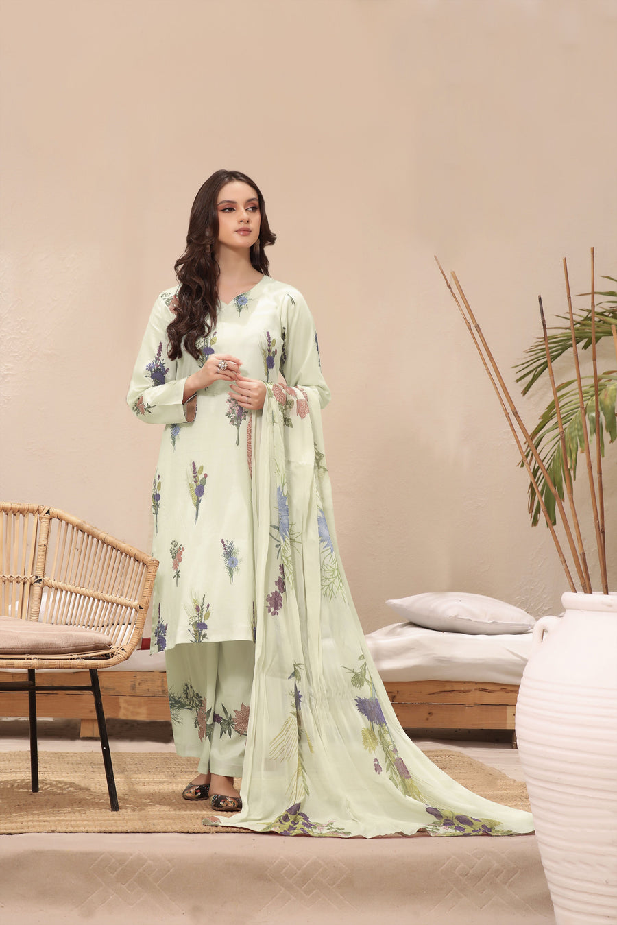 Feathers Premium Printed Lawn Unstitched 3Pc Suit WHITE BOUQUET-FT242
