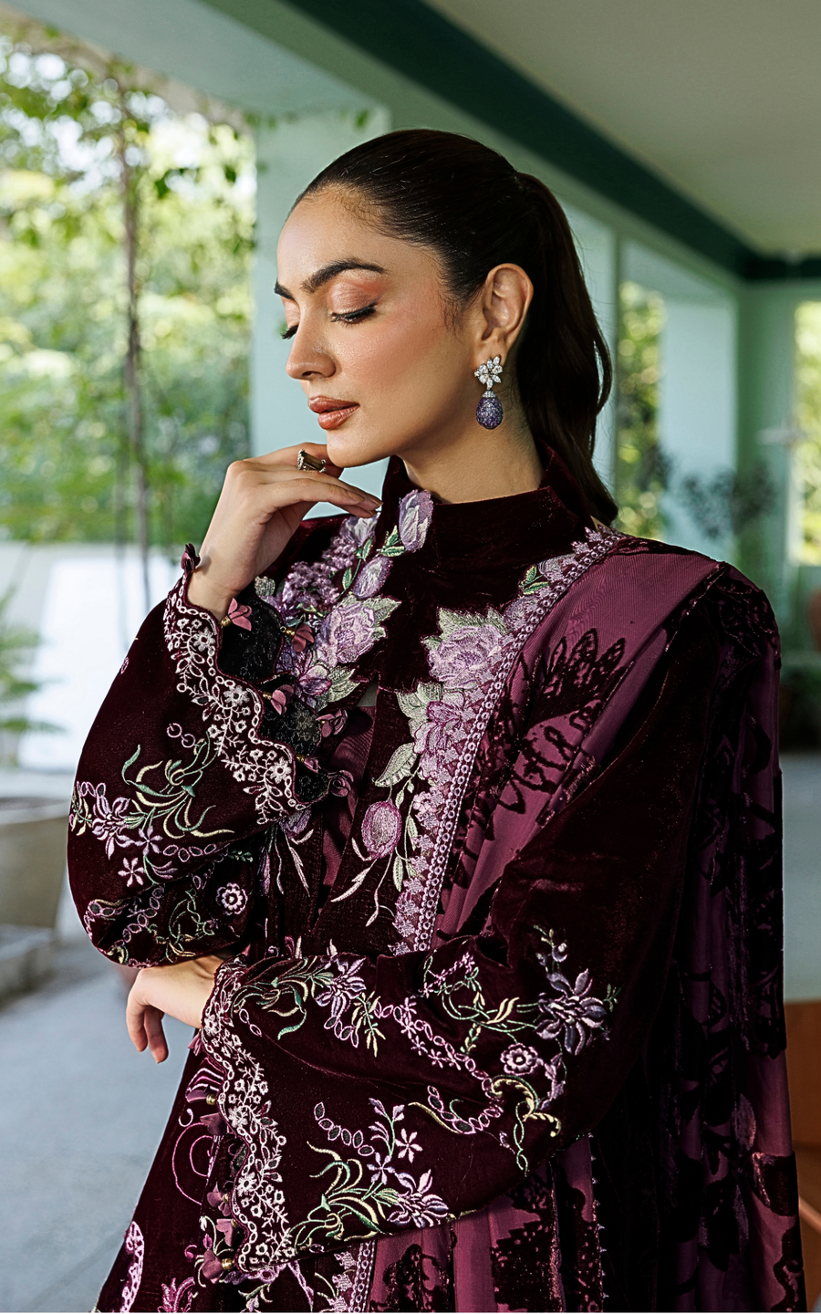 Asifa & Nabeel Plush Embroidered Velvet Unstitched 3Pc Suit WLXU-06 Wine Shine