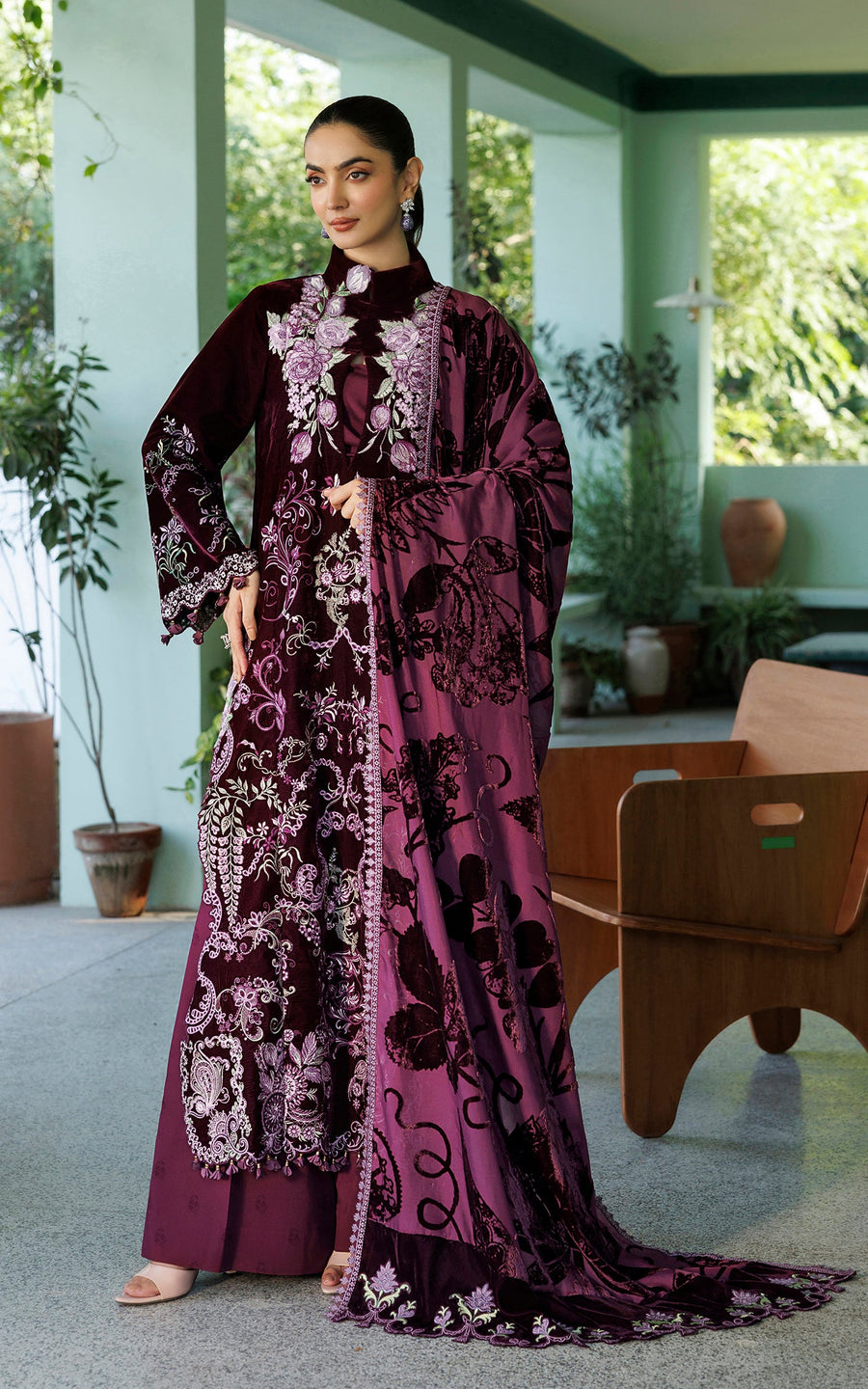 Asifa & Nabeel Plush Embroidered Velvet Unstitched 3Pc Suit WLXU-06 Wine Shine