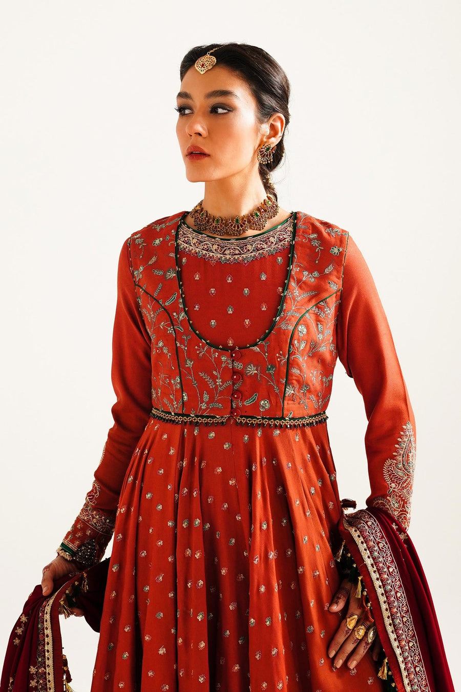 Zara Shahjahan Winter Unstitched Embroidered Twill 3Pc Suit WS23-D4