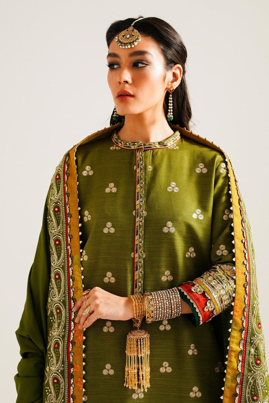 Zara Shahjahan Winter Unstitched Embroidered Khaddar 3Pc Suit WS23-D6