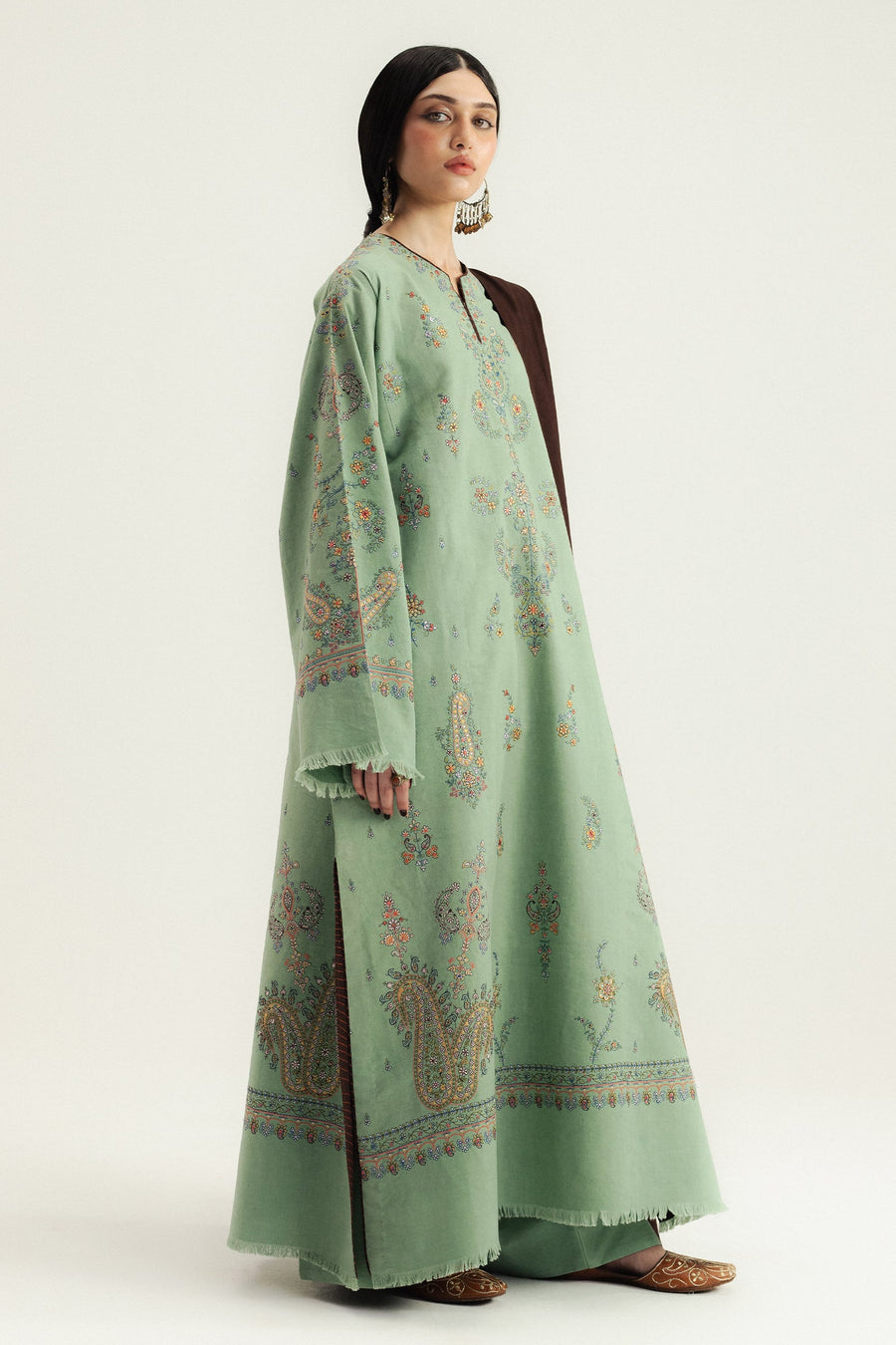 Zara Shahjahan Embroidered Karandi Unstitched 3Pc Suit WS25-D4 Keran