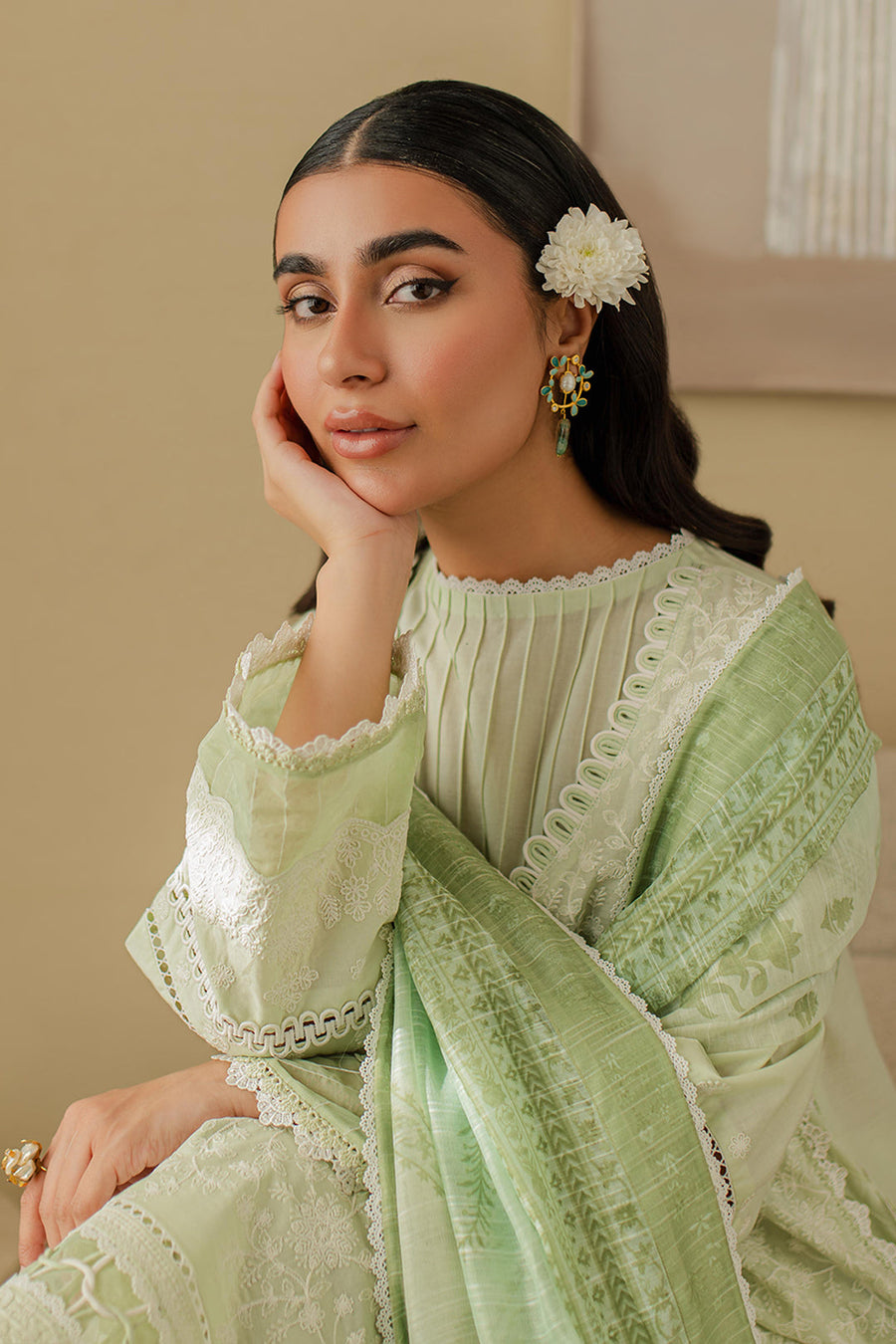 Zellbury Embroidered Chikankari Cotton Unstitched 3Pc Suit WUC24E30706